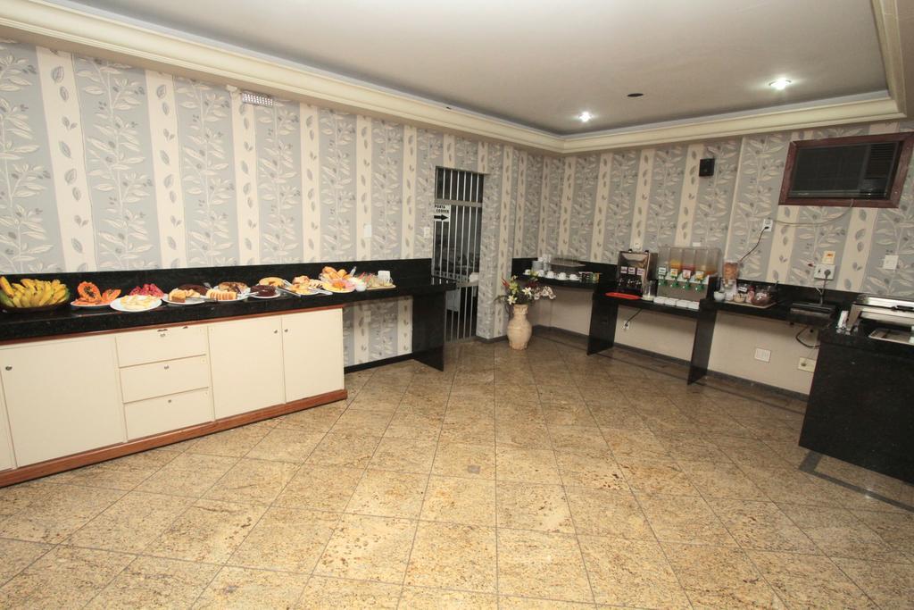 Hotel Pouso Alegre Campo Grande  Екстериор снимка